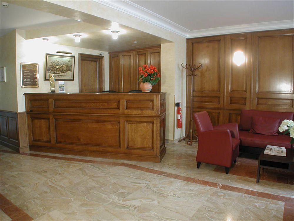 Hotel Muguet Paříž Exteriér fotografie